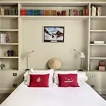 Executive Apartment - Hotel Particulier, Paris 16
