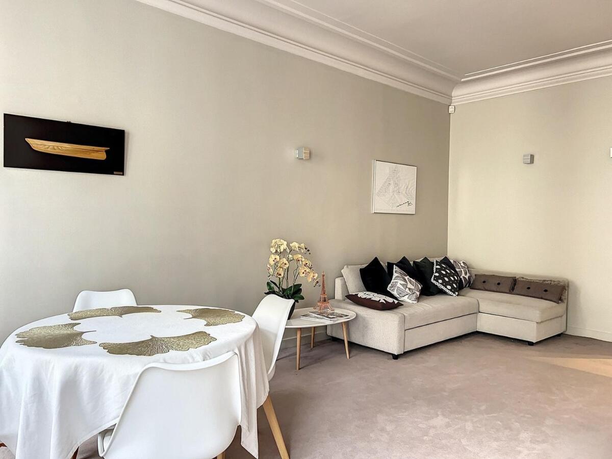 Executive - Particulier, 16 * Parijs